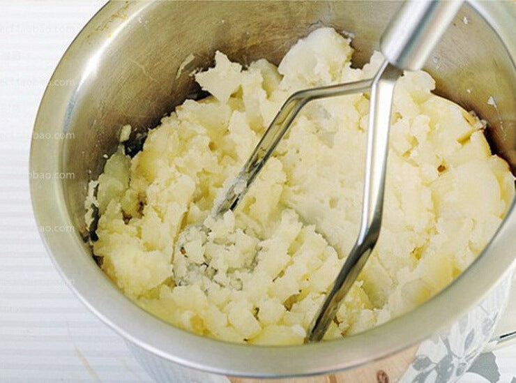 Stainless Steel Potato Ricer & Masher - Chef's Dream Kitchen