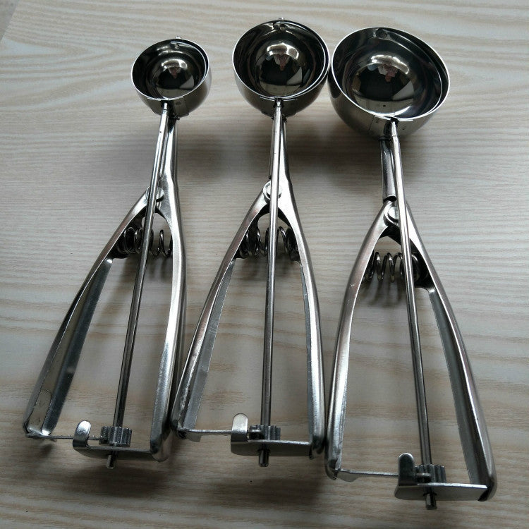 Scoop with Ease: Durable Stainless Steel Ice Cream Spoon - Chef's Dream Kitchen